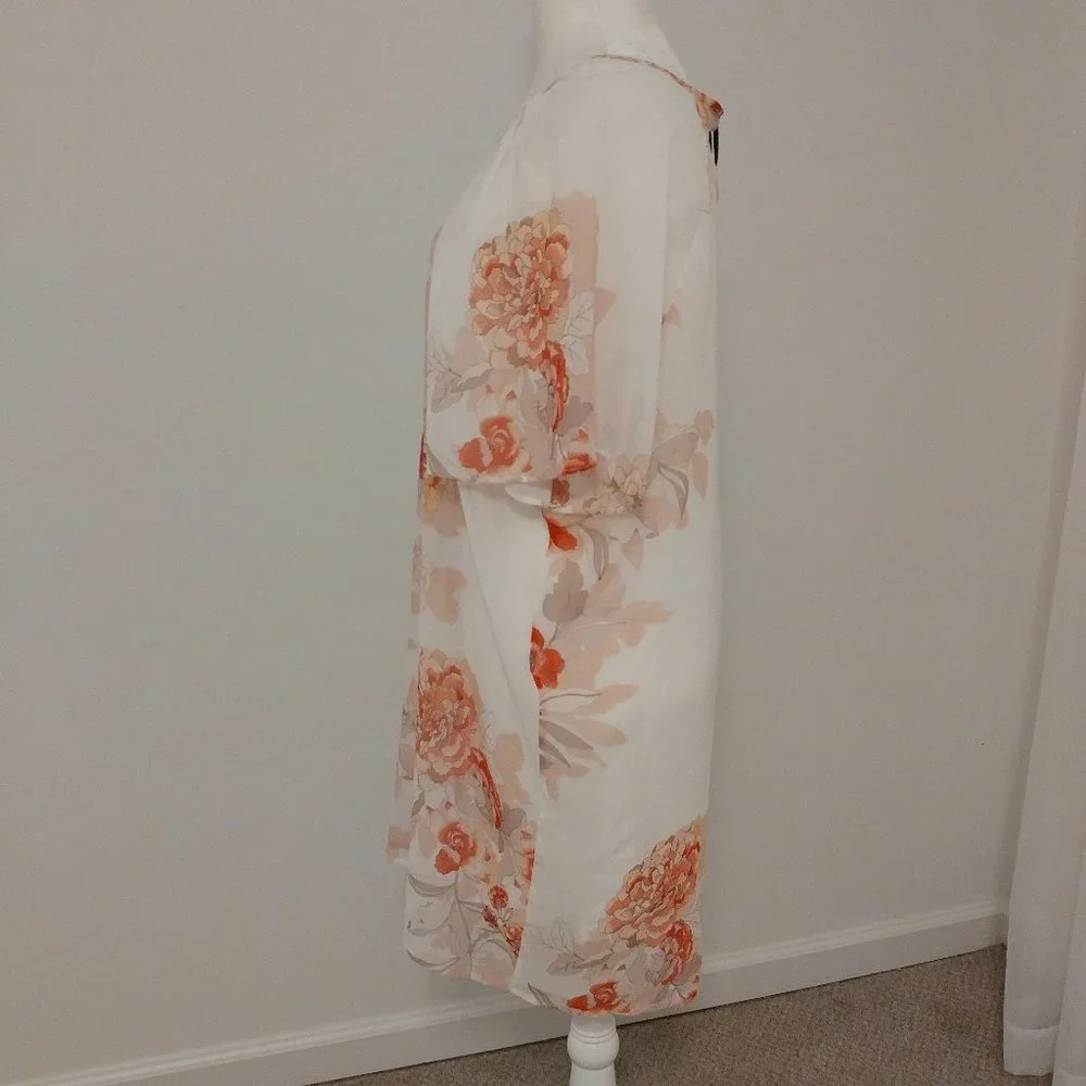 Katia Giannini Misses White Dress Size 6 NWT